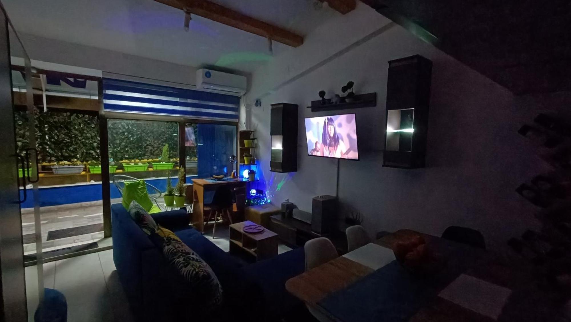Nitro Inn - Premium Apartments - Wine Tasting - Souvenir - Art Gallery - Private Guided Tours - Relaxing - Romantic スコピエ エクステリア 写真